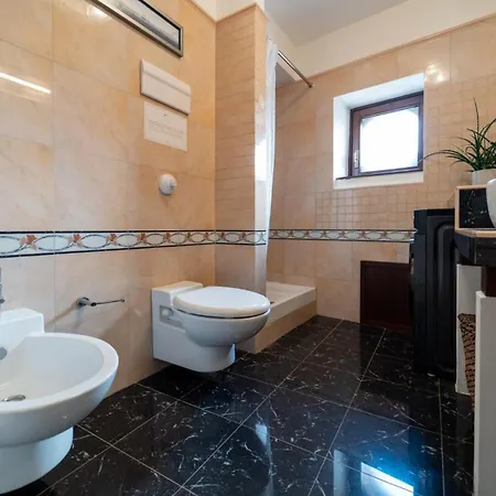 Guesthost - A-mare Ortigia - Palazzo Candido Syracuse